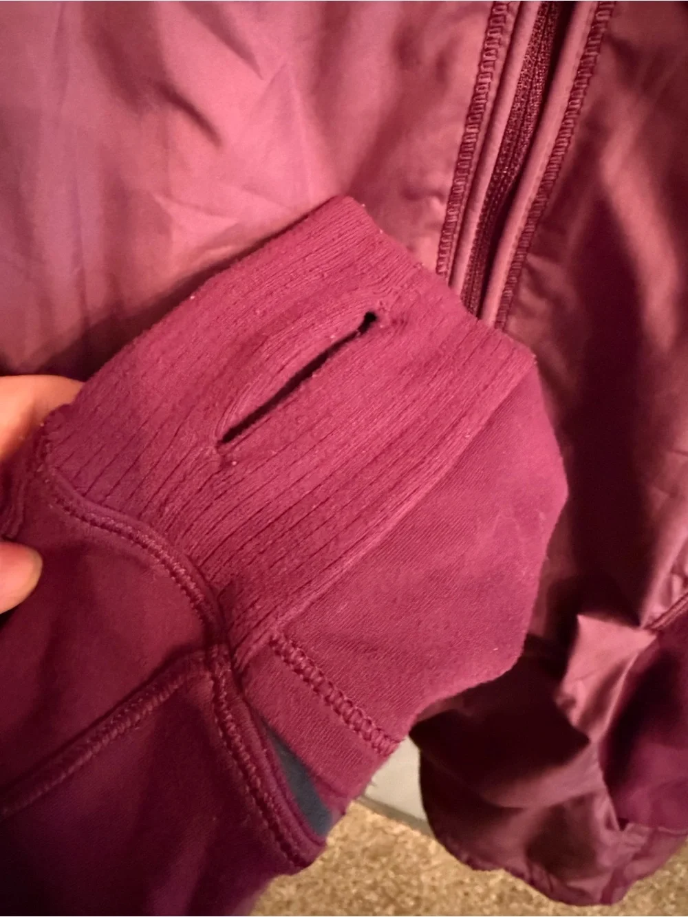 lululemon can’t stop jacket size 6?**